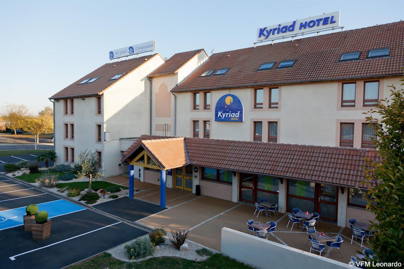 Kyriad Niort-Espace Mendesfrance Екстериор снимка